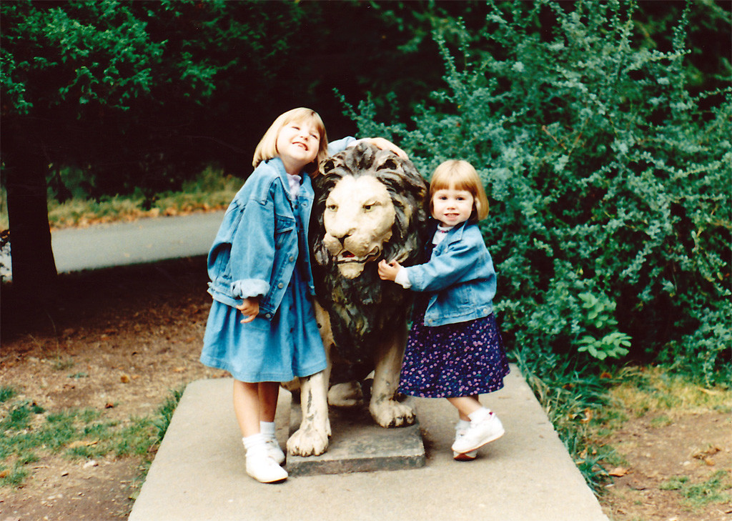 Marie & Amanda w/ Lion